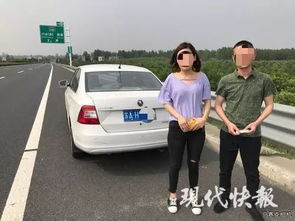 女子上厕所时车子被小孩弄倒：一场意外背后的温情救援