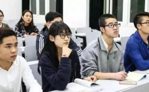 大学教授会回复学生邮件吗？亲历者告诉你真相