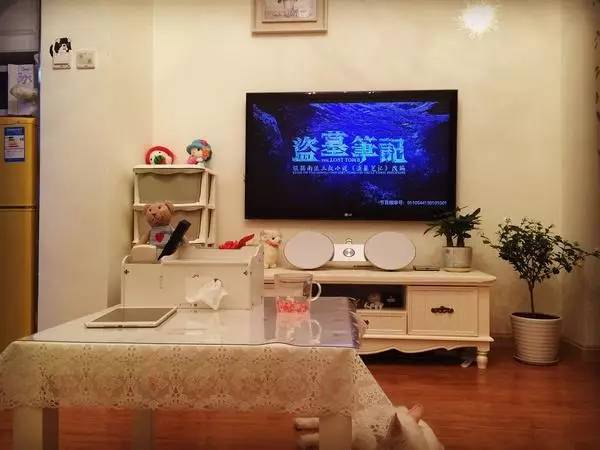 清华博主爆改儿子未来20年房间，极简与科技的完美结合