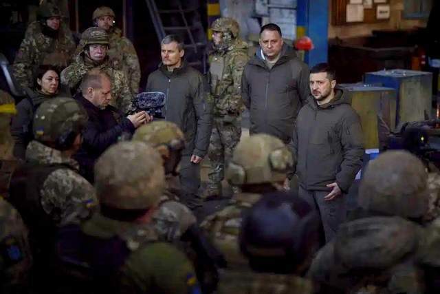 泽连斯基突访前线：一场政治与勇气的双重考验