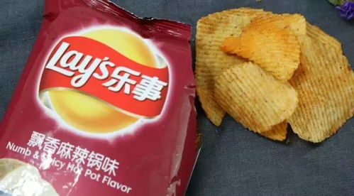 春天的第一包薯片：7100元的“巴黎世家”引发的思考