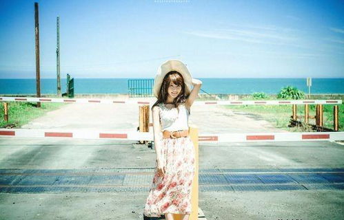 女生劝阻室内吸烟反被怼：一场关于公共礼仪的反思