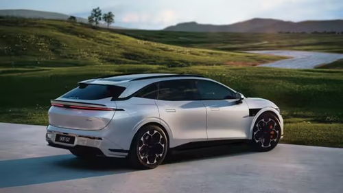 极氪007GT全新红黑内饰发布，下月上市！