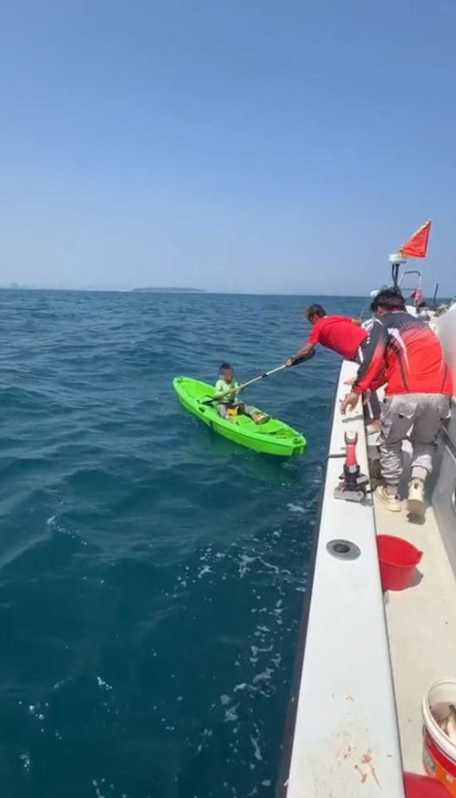 海漂男孩奇迹归来：一场现实版的‘少年派’漂流记