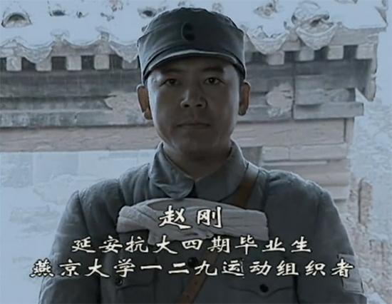 李云龙和赵刚关系铁还是跟丁伟关系铁？从细节中解读《亮剑》