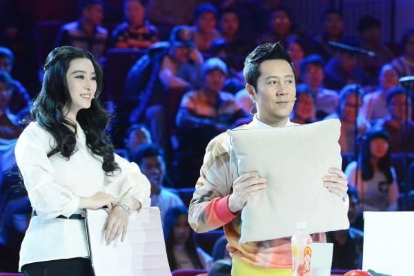 侯佩岑0帧起手唱rap，她的释怀是《珊瑚海》最美的注脚