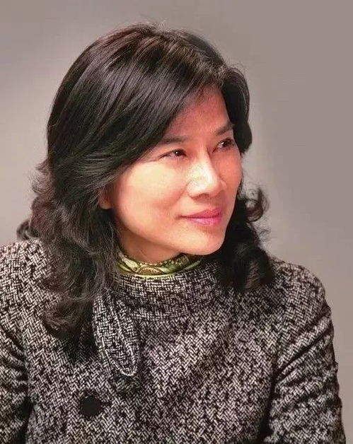 董明珠：管理与情感的平衡之道