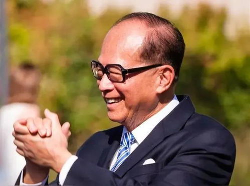 外交部回应李嘉诚集团出售海外港口：背后真相大揭秘