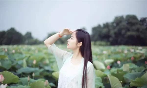 允在允荷分手：从甜蜜到遗憾，粉丝心碎的全过程