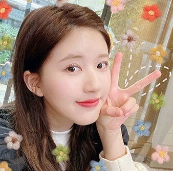 赵露思社交账号骤减关注背后：一场与抑郁症抗争的隐秘故事