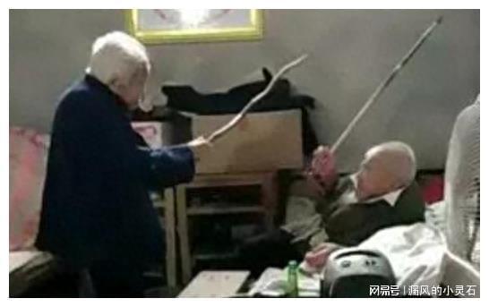 男子被发小刺死，公司冷漠回应：真相到底是什么？