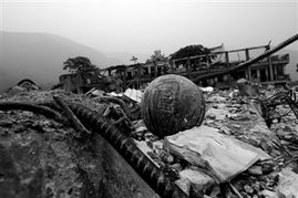 云南曲靖官场地震：一位观察者的视角