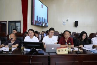 母亲涉黑，河南南阳法官为母辩护：正义与亲情的碰撞