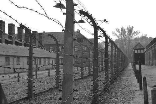 在缅华人亲述：那座桥断了，我差100米就上桥