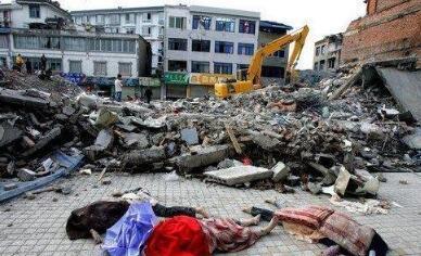 经历汶川地震的她，在缅甸地震中果断反应