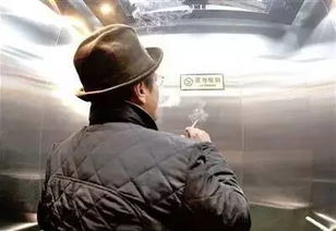 上海对“游烟族”出手了！边走边抽烟的他们，真的该管管了