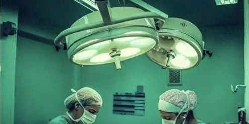 女子做“私密修复”后昏迷，医美行业乱象何时休？