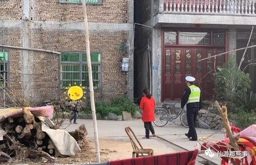 悲剧再现！四川两名儿童小区内遭车辆碾压，一死一伤引发深思