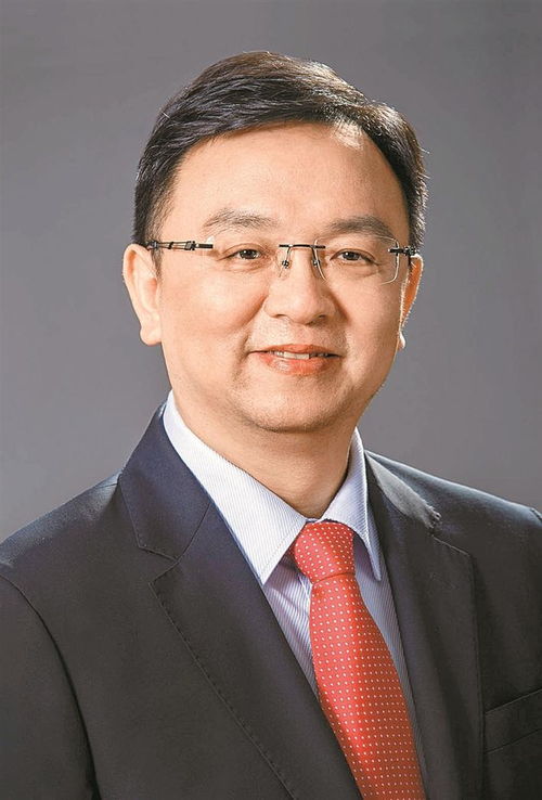 比亚迪董事长王传福：中国新能源汽车领先全球3-5年，智能化成新战场