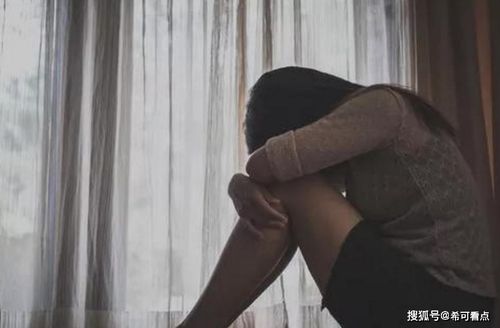 海归女硕士婚前跳楼自杀：家属发声背后的故事