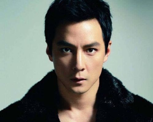 吴彦祖发声谴责飞机上不文明行为：公共场合的礼仪我们还差多远？