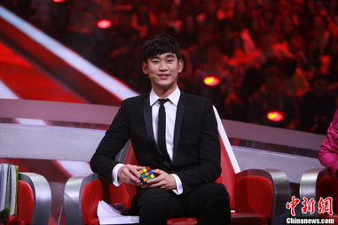 金秀贤紧急记者会：真相与争议的碰撞