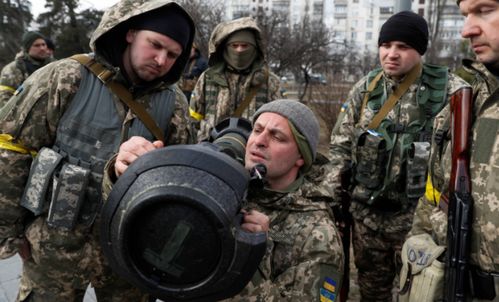 俄乌冲突再升级：俄罗斯声称击中乌特种部队驻地