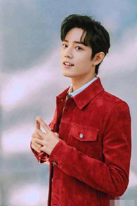 李惠利拒绝为劣迹艺人鼓掌：娱乐圈的底线与态度