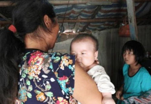 夫妻三胎喜得千金，豪发10万鸡蛋庆祝！