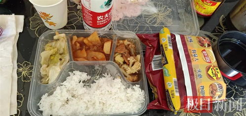 盒饭姐怒怼浪费顾客后，生意却更火爆了！