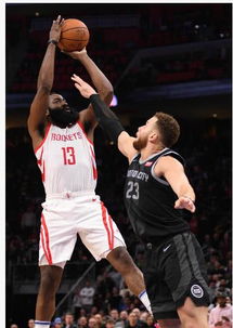 库里12记三分砍52分！逆天表现点燃全场