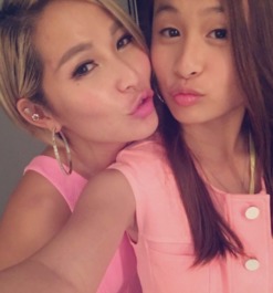 母女同居日常：蓝蓝蕊蕊的3月故事