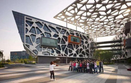 上海总部调查Gucci假口红事件：消费者权益保护的又一里程碑