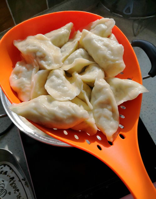 轰6K模拟对台岛以东发射导弹：我已抵达，请示发射