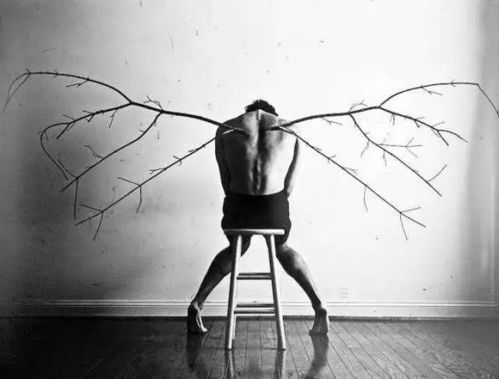 为什么抑郁症患者会「变懒」？这不是意志力问题！