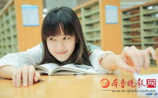 陈都灵的妈妈成了她的“保镖”？背后的故事让人泪目