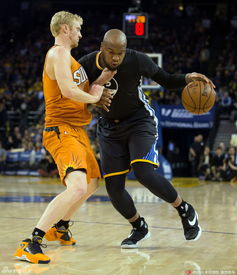 勇士123:116湖人，库里与詹姆斯的巅峰对决！