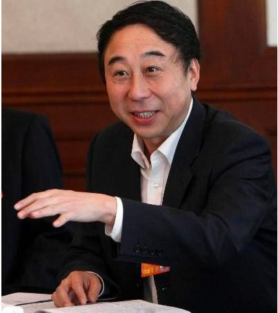 冯巩清明为曾祖父扫墓：一段跨越百年的家族记忆