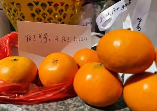 清明节，陈祥榕烈士画像前的鲜花与橘子，感动了无数人