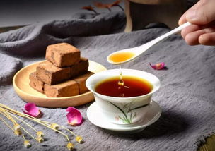 红糖与诗：生活中的甜蜜与文艺