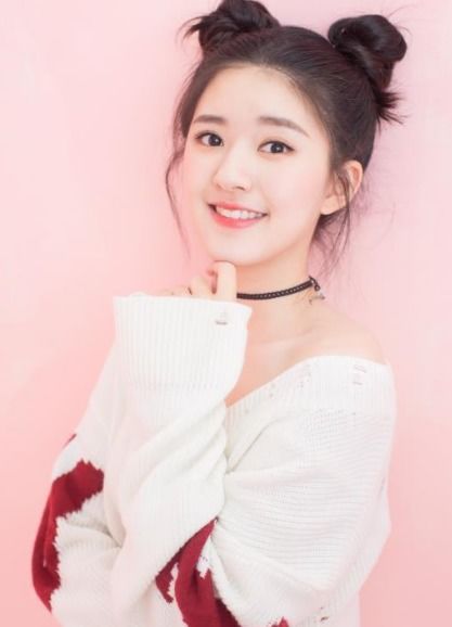 赵露思将参加线下音乐节，她的公益行动与舞台表现引发热议