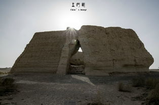 甘肃敦煌窑洞派出所走红，石头中开凿的奇迹！