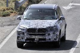 全新一代宝马X5路试谍照曝光：2026年首发，外观内饰大升级