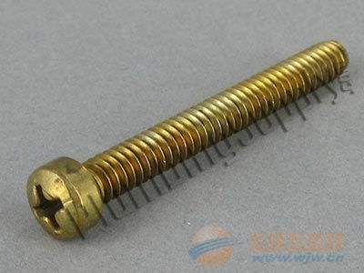 美高官称百万美国人将拧螺丝造iPhone，背后真相令人深思