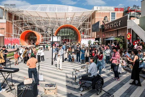 街头潮流新势力，引领时尚新方向