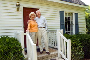 老夫妻将房屋遗赠给单位，女儿起诉要求继承，法院助双方调解