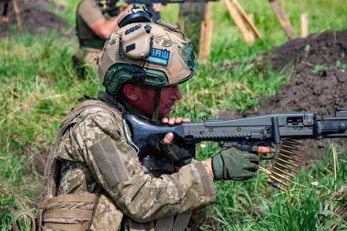 美军为何难以击败胡塞武装？地面战是唯一选择吗