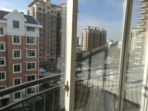 山东威海惊魂一刻：多层阳台坠落，住户以为地震了