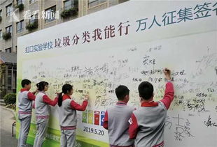 中小学生依赖AI写作文：利大于弊还是弊大于利？