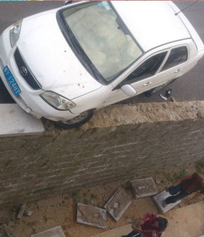 三名女大学生高速车祸遇难，谁该为这场悲剧负责？